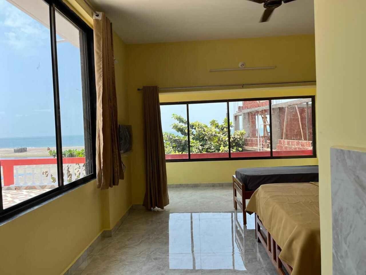 Klub Khavana- The Exclusive Beachfront Resort Vengurla ภายนอก รูปภาพ